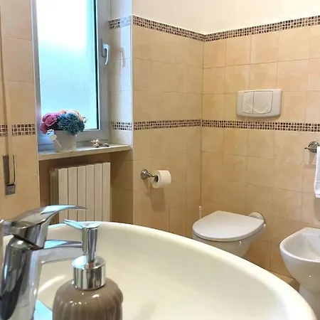 Holihome_gasperi - Duplex Per Due Famiglie Vicino